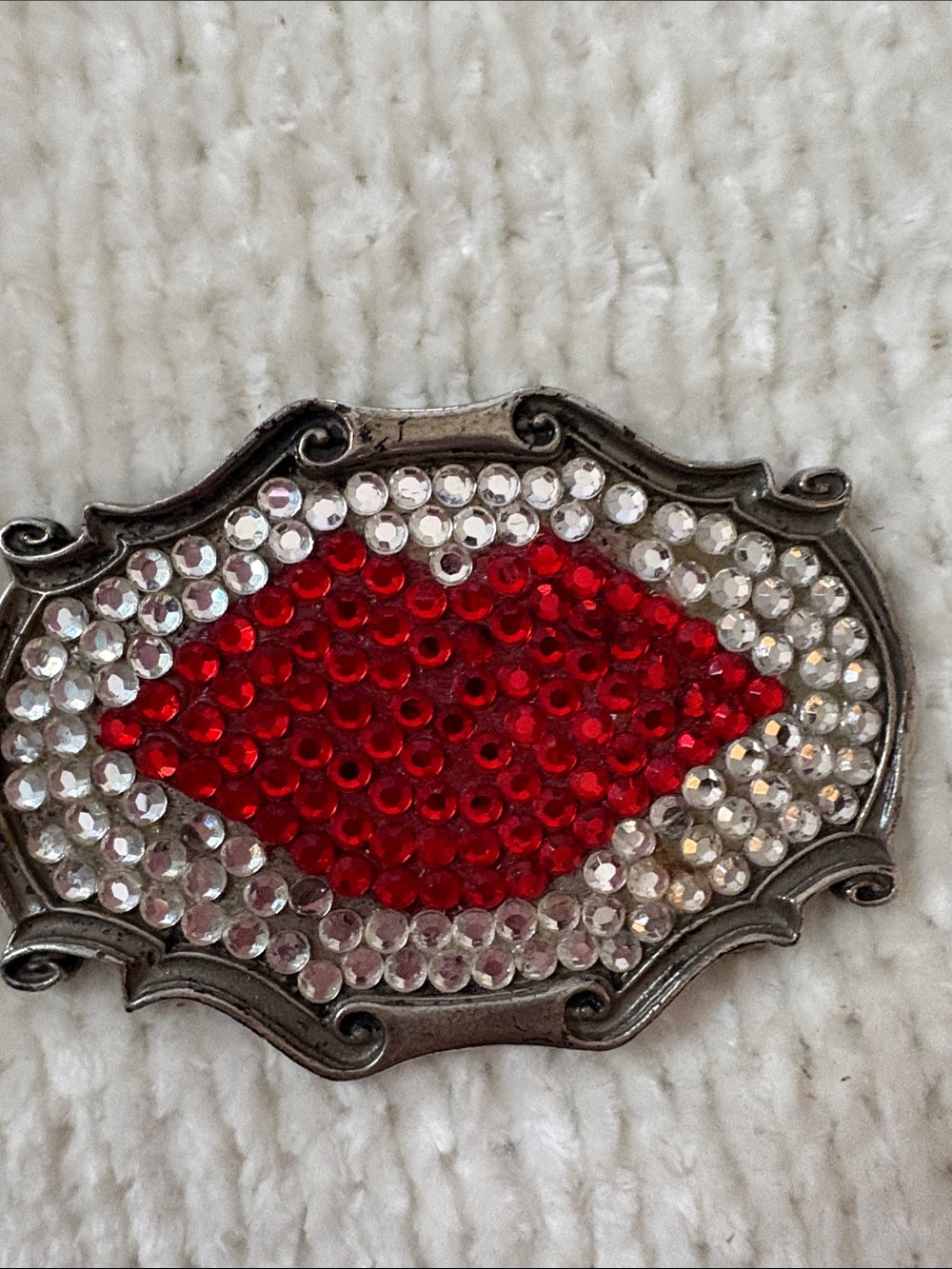 Red Crystal Lip Motif Belt Buckle - Women Accessories